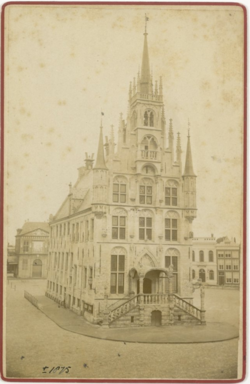 Markt met Stadhuis ca, 1881